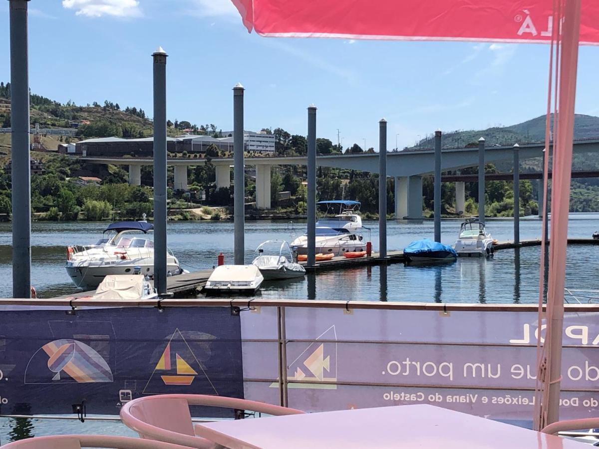 Aquadouro Yacht Radames - Sleep Boat Experience Hotel Castelo de Paiva Luaran gambar